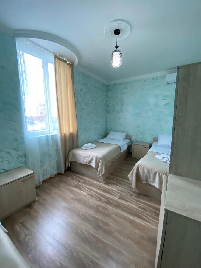 Holiday House Chkonia Hotel Batumi Exterior foto