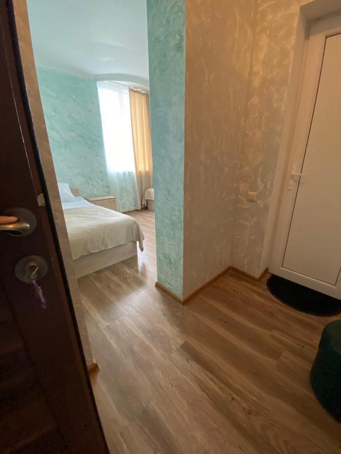 Holiday House Chkonia Hotel Batumi Exterior foto